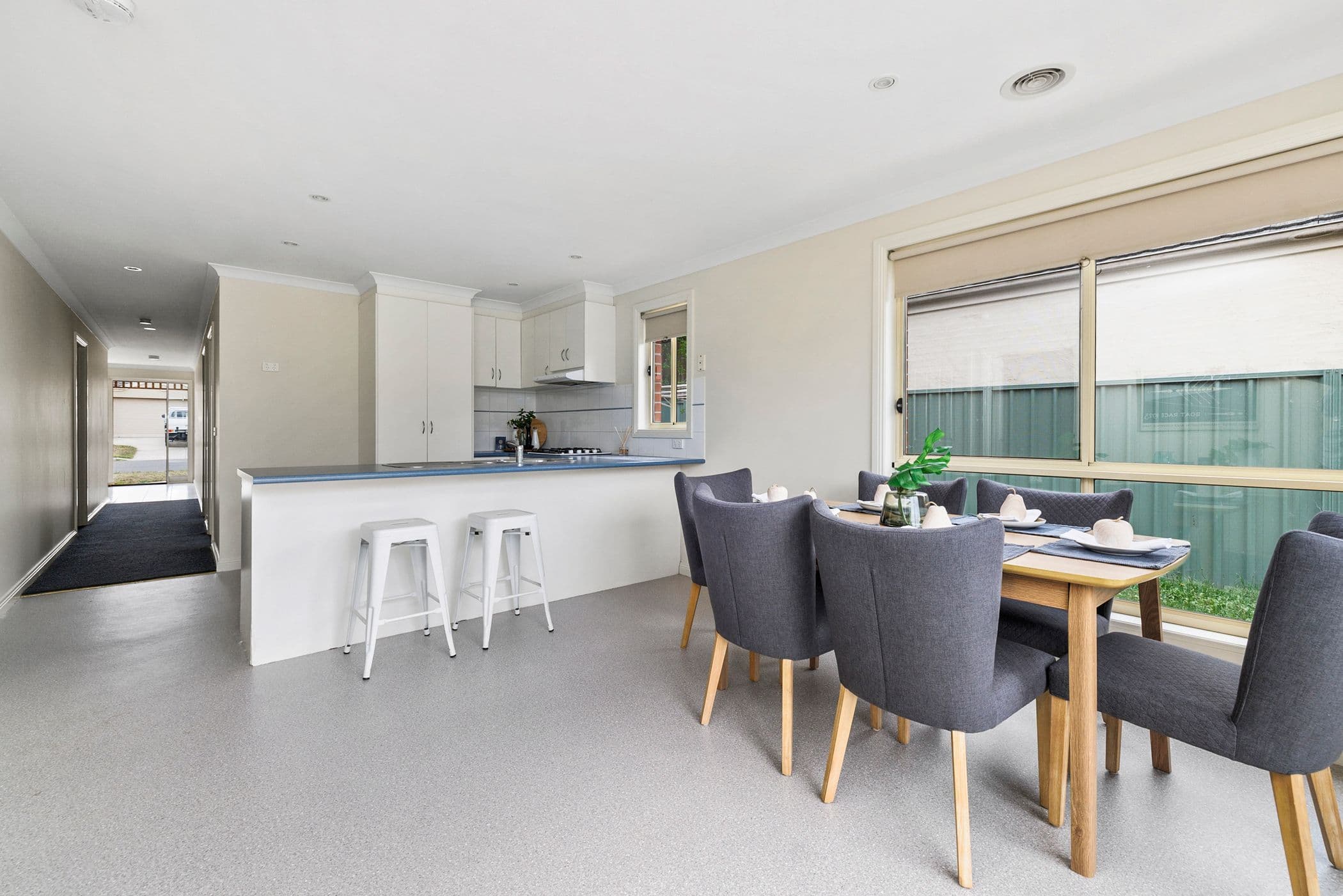 8 St Clare Avenue, Lake Gardens VIC 3355, Lake Gardens - Thumbnail 5