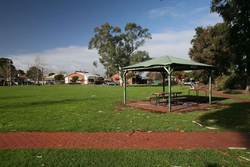 2  Torrens Street, TORRENSVILLE SA 5031, Torrensville - Thumbnail 7