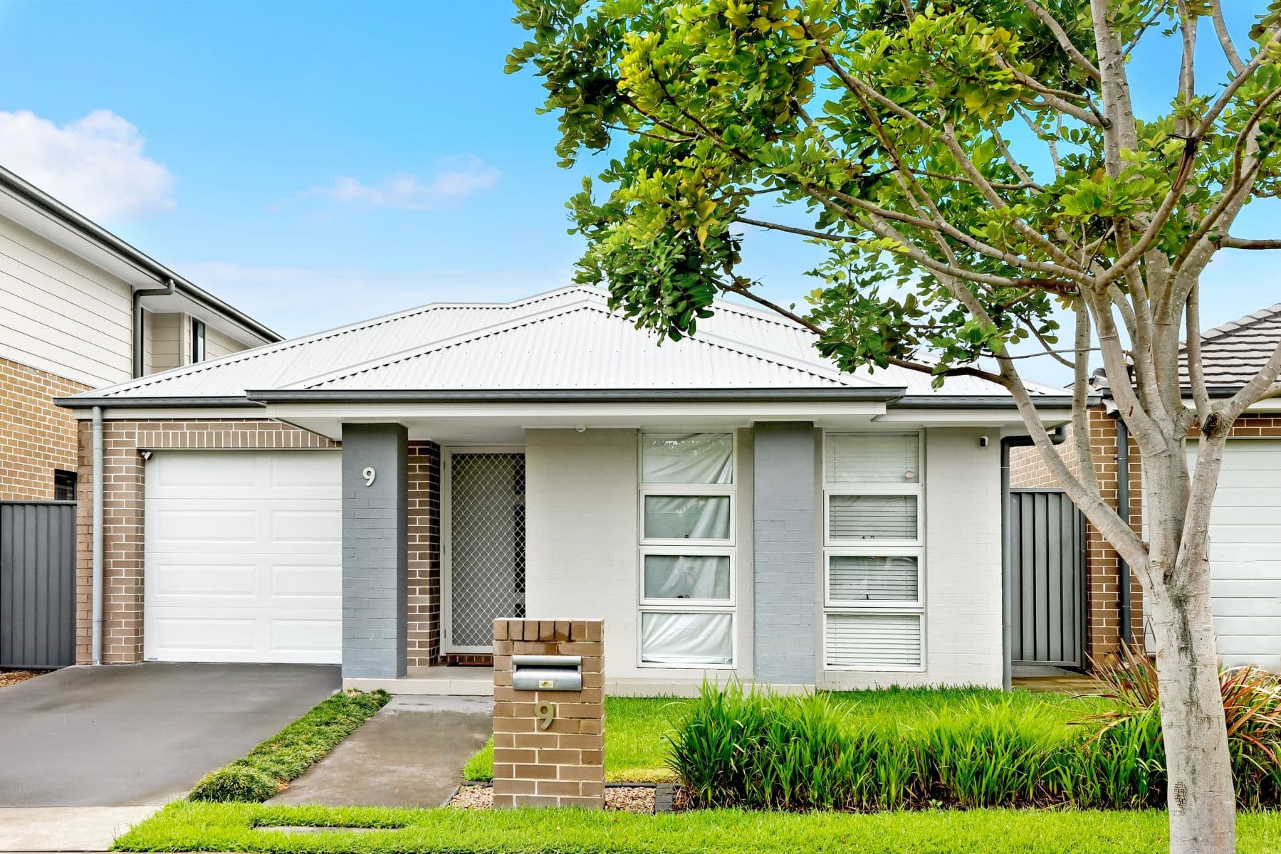 9 Holly Crescent, JORDAN SPRINGS NSW 2747, Jordan Springs - Image 1