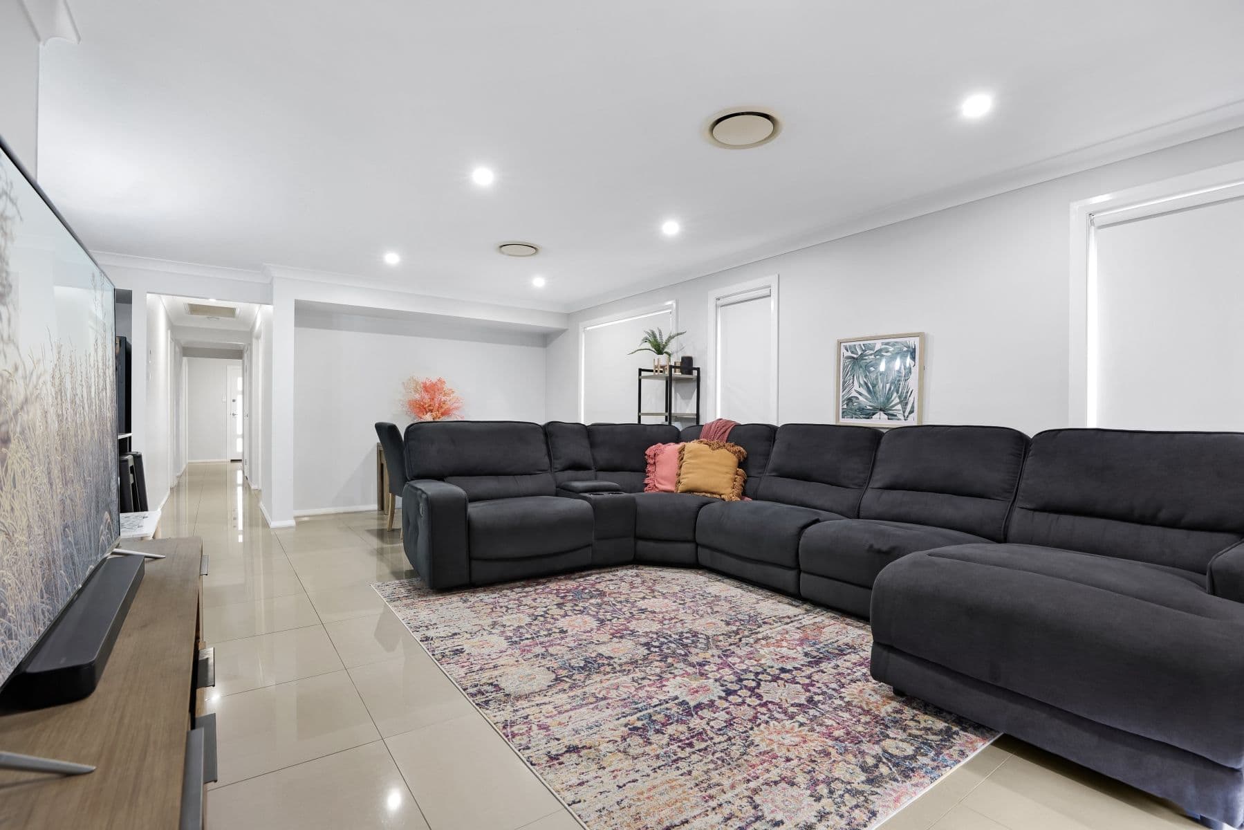 9 Holly Crescent, JORDAN SPRINGS NSW 2747, Jordan Springs - Thumbnail 4