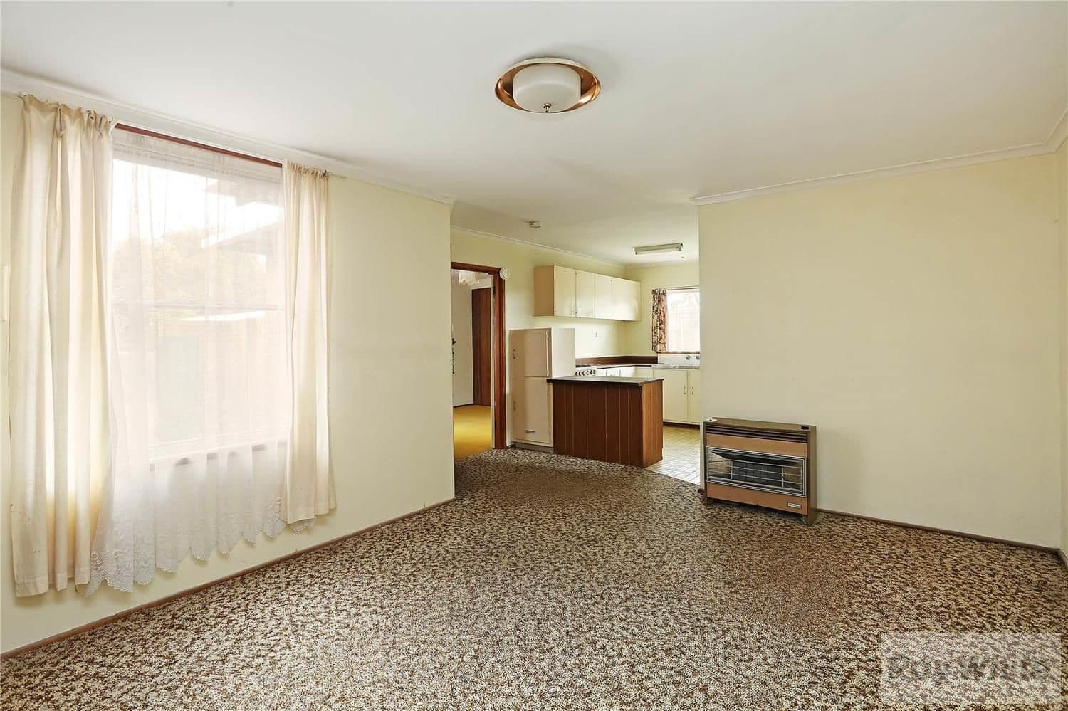 9 Howqua Court, CORIO VIC 3214, Corio - Thumbnail 2