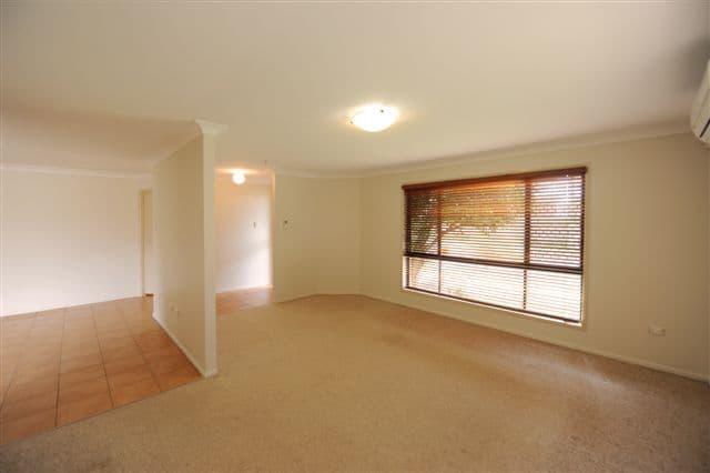 6  Pillar Street, MIDDLE RIDGE QLD 4350, Middle Ridge - Thumbnail 5