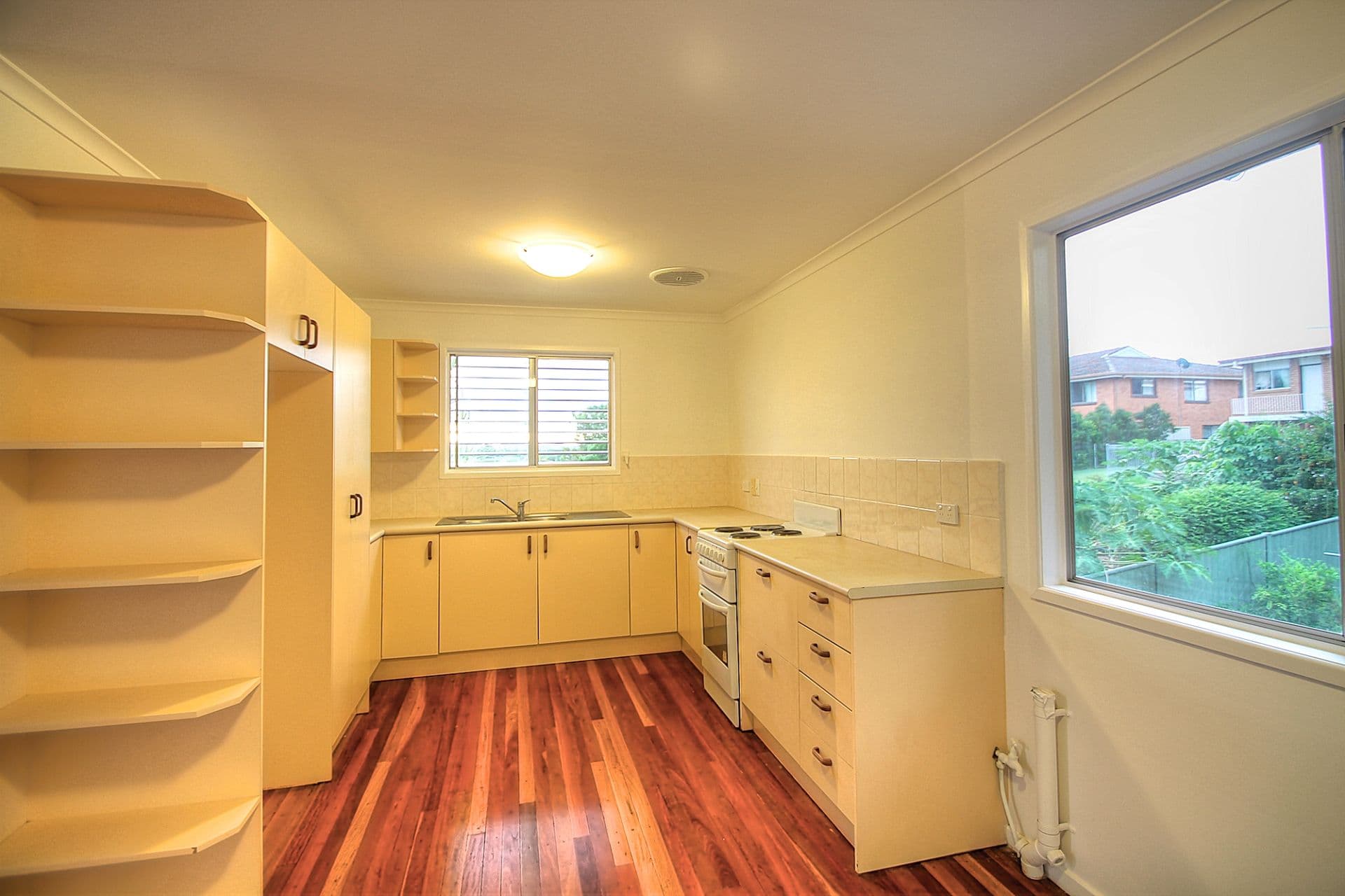13 McKenzie Street, Bundamba QLD 4304, Bundamba - Thumbnail 5