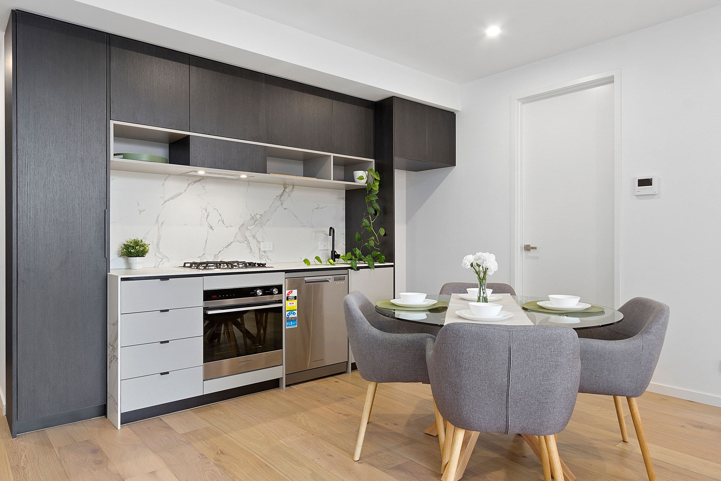 202 Surrey Road, Blackburn VIC 3130, Blackburn - Thumbnail 4