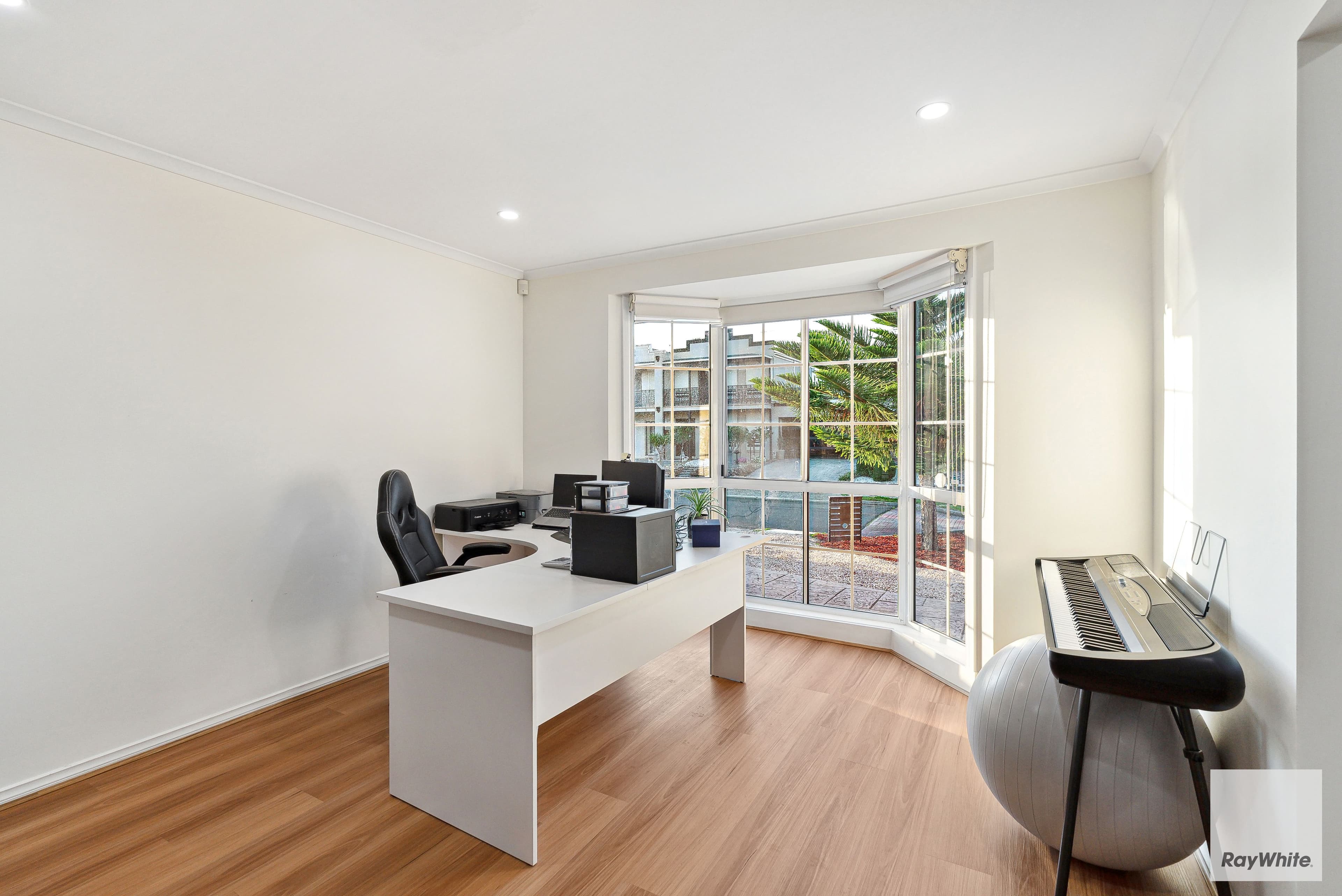 1 Blue Moon Way, Sydenham VIC 3037, Sydenham - Thumbnail 3