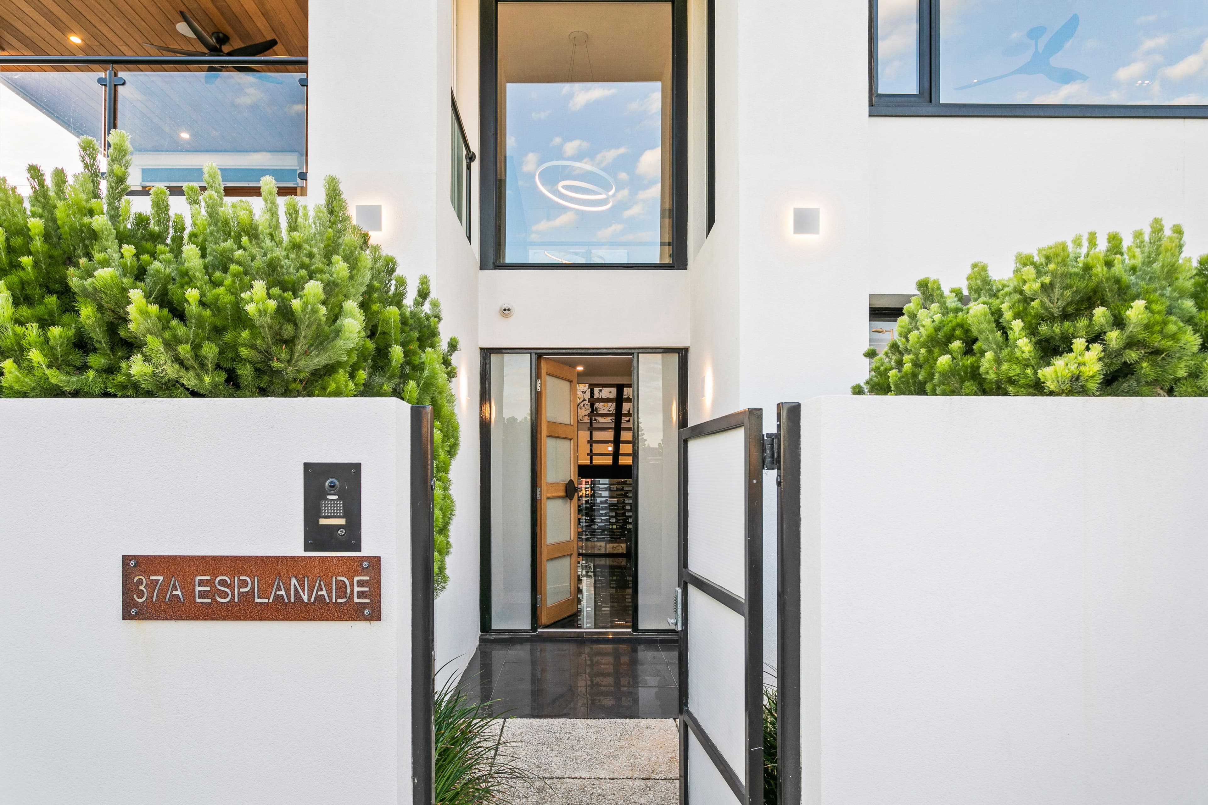 37A Esplanade, Henley Beach South SA 5022, Henley Beach South - Thumbnail 4