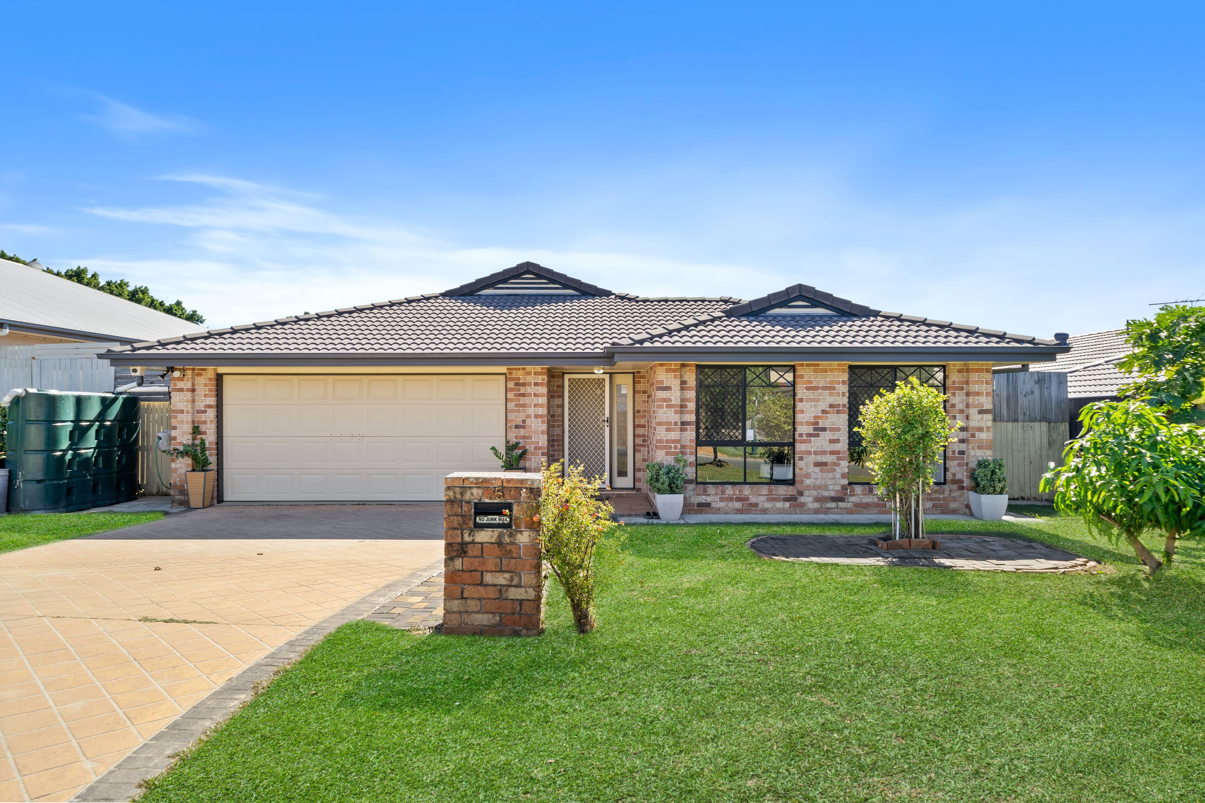 25 Woodglen Street, Kuraby QLD 4112, Kuraby - Image 1