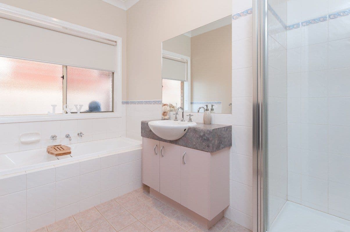 5 Parkstone View, CRAIGIEBURN VIC 3064, Craigieburn - Thumbnail 8