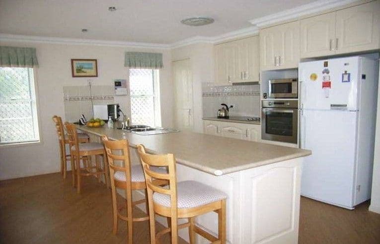 36 Dunbar Street, MARGATE QLD 4019, Margate - Thumbnail 4