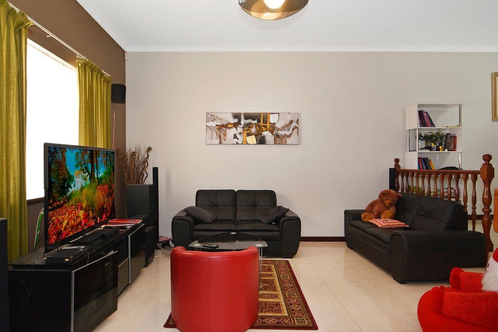 6 Brookland Crescent, Marangaroo WA 6064, Marangaroo - Thumbnail 2