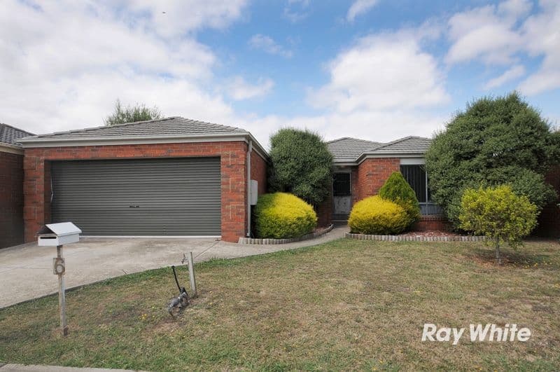 6 Charlotte Place, CRANBOURNE VIC 3977, Cranbourne West - Image 1