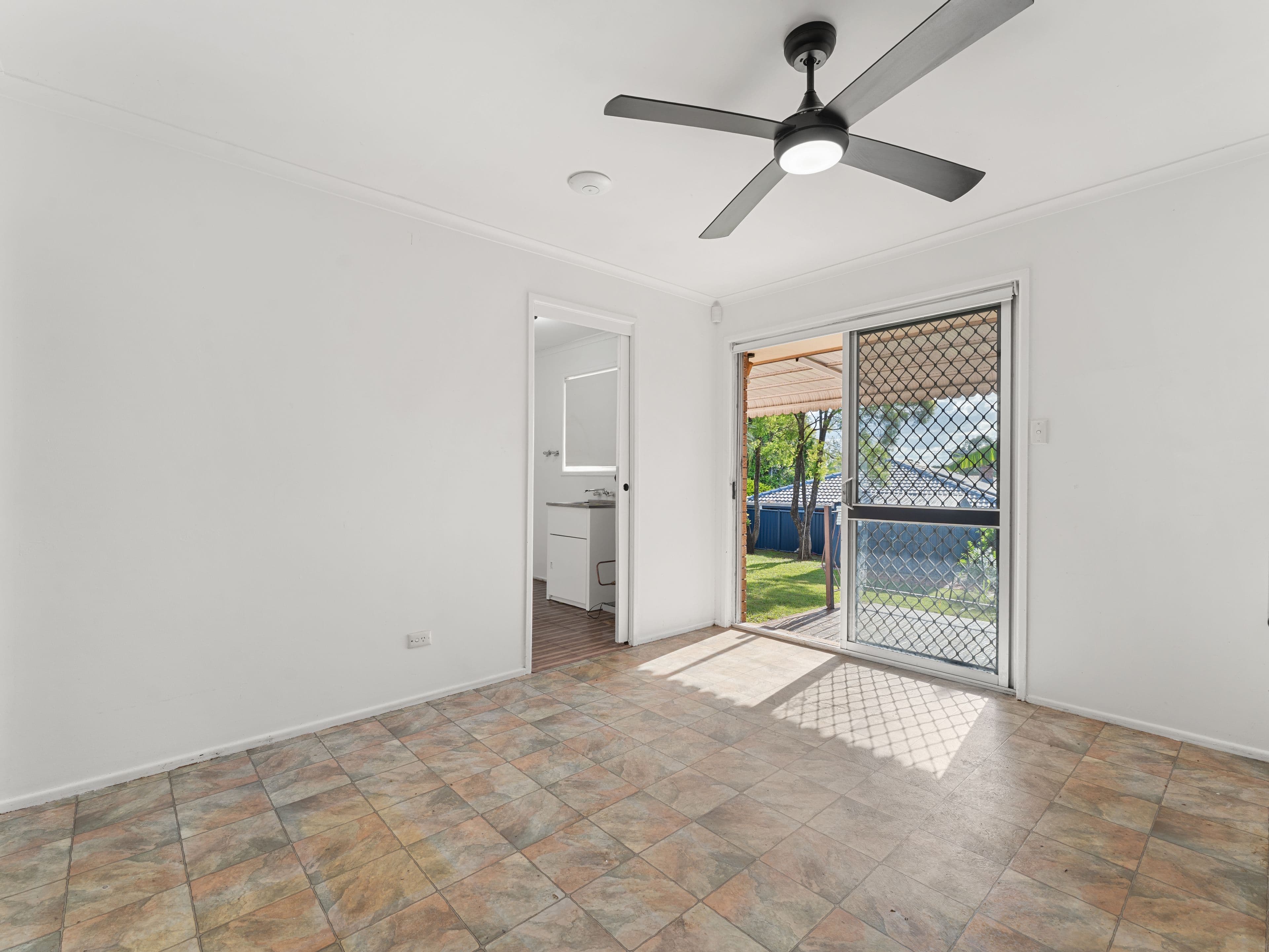 7 Heathfield Street, Eight Mile Plains QLD 4113, Eight Mile Plains - Thumbnail 7