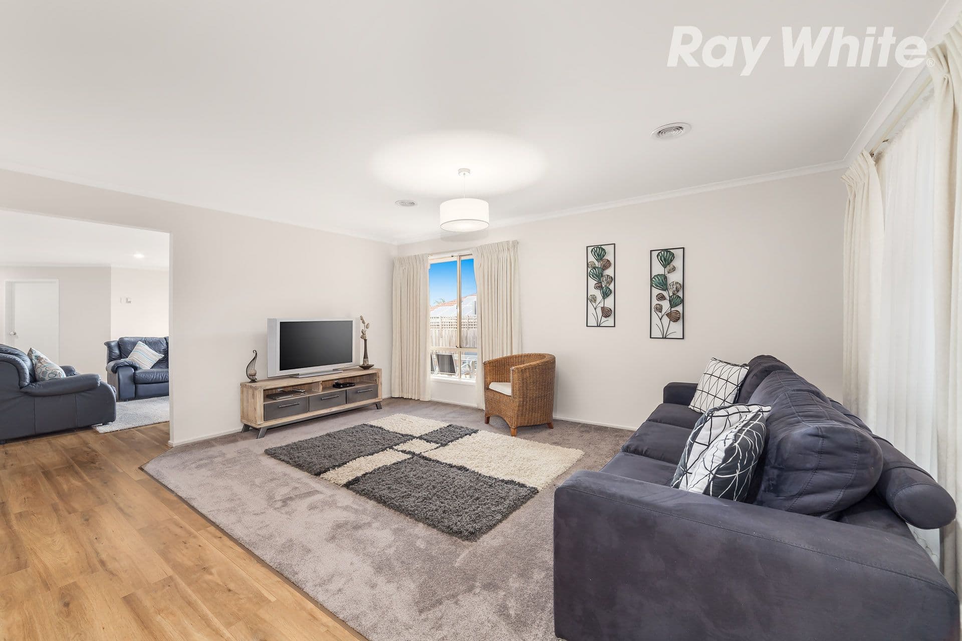4 Kipping Rise, South Morang VIC 3752, South Morang - Thumbnail 3