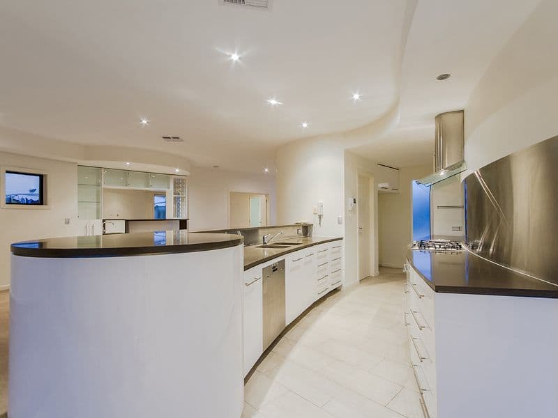 1 Lakelands Drive, Merrimac QLD 4226, Merrimac - Thumbnail 6