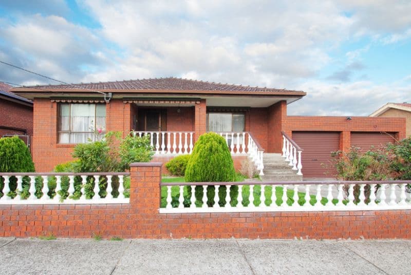 44 Stonehaven Drive, THOMASTOWN VIC 3074, Thomastown - Image 1