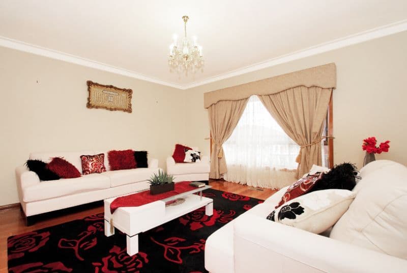 44 Stonehaven Drive, THOMASTOWN VIC 3074, Thomastown - Thumbnail 3