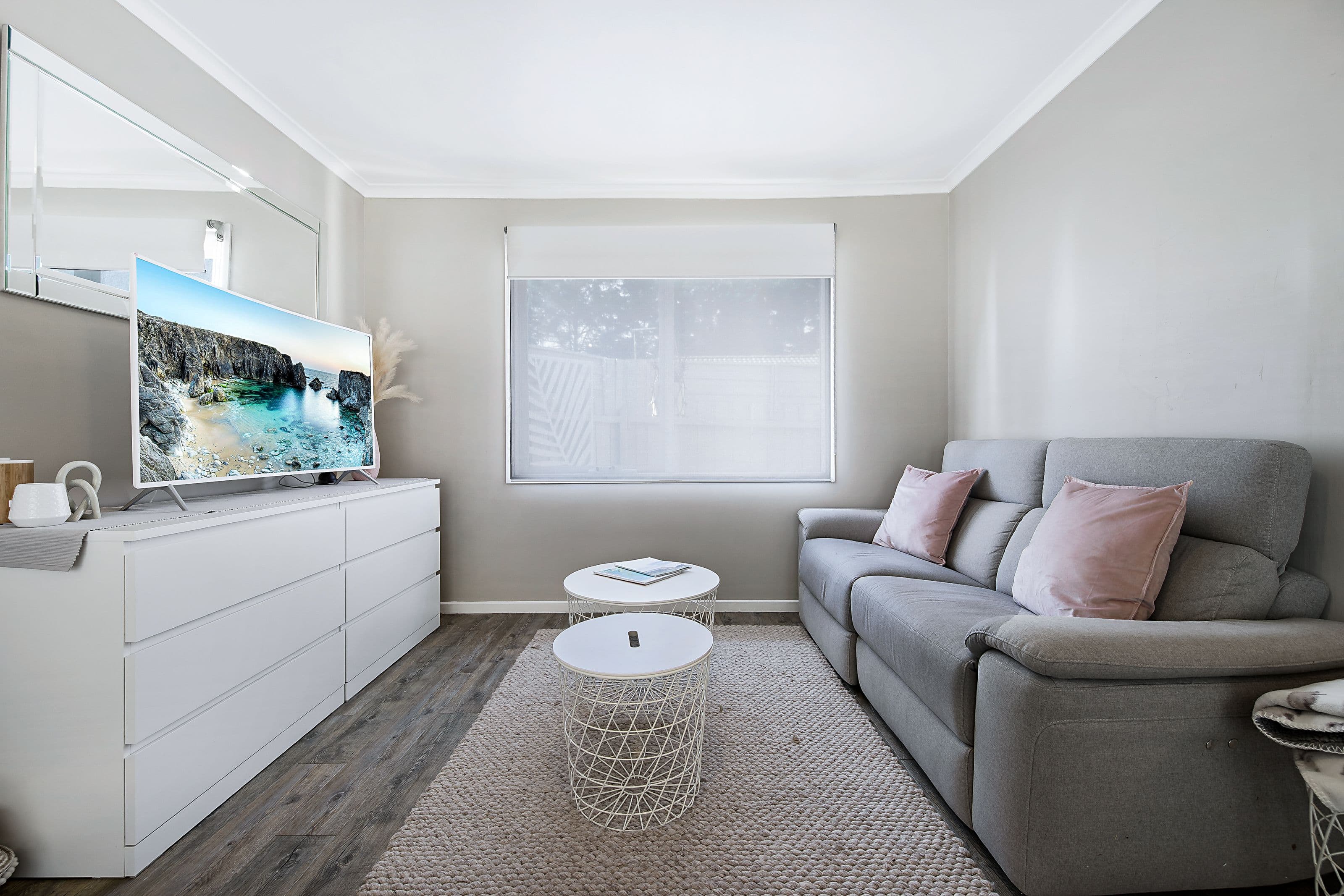 4 Wedge Crescent, Rowville VIC 3178, Rowville - Thumbnail 2