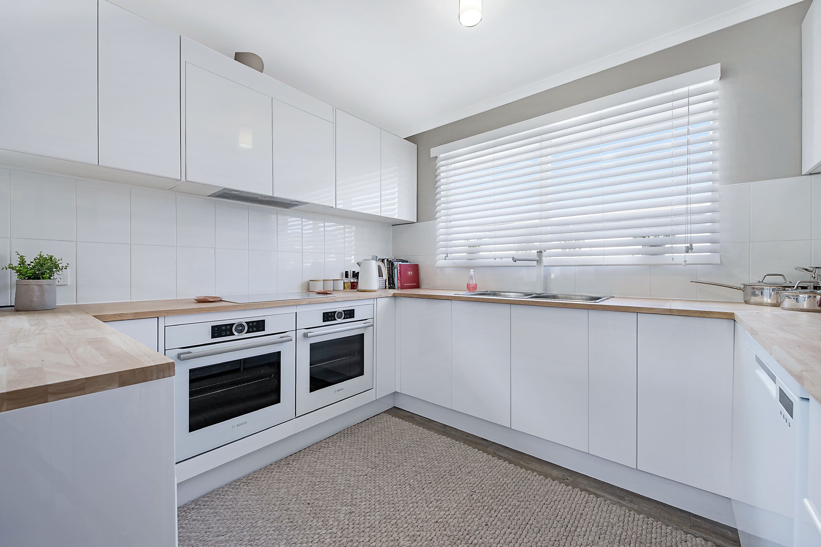 4 Wedge Crescent, Rowville VIC 3178, Rowville - Thumbnail 5