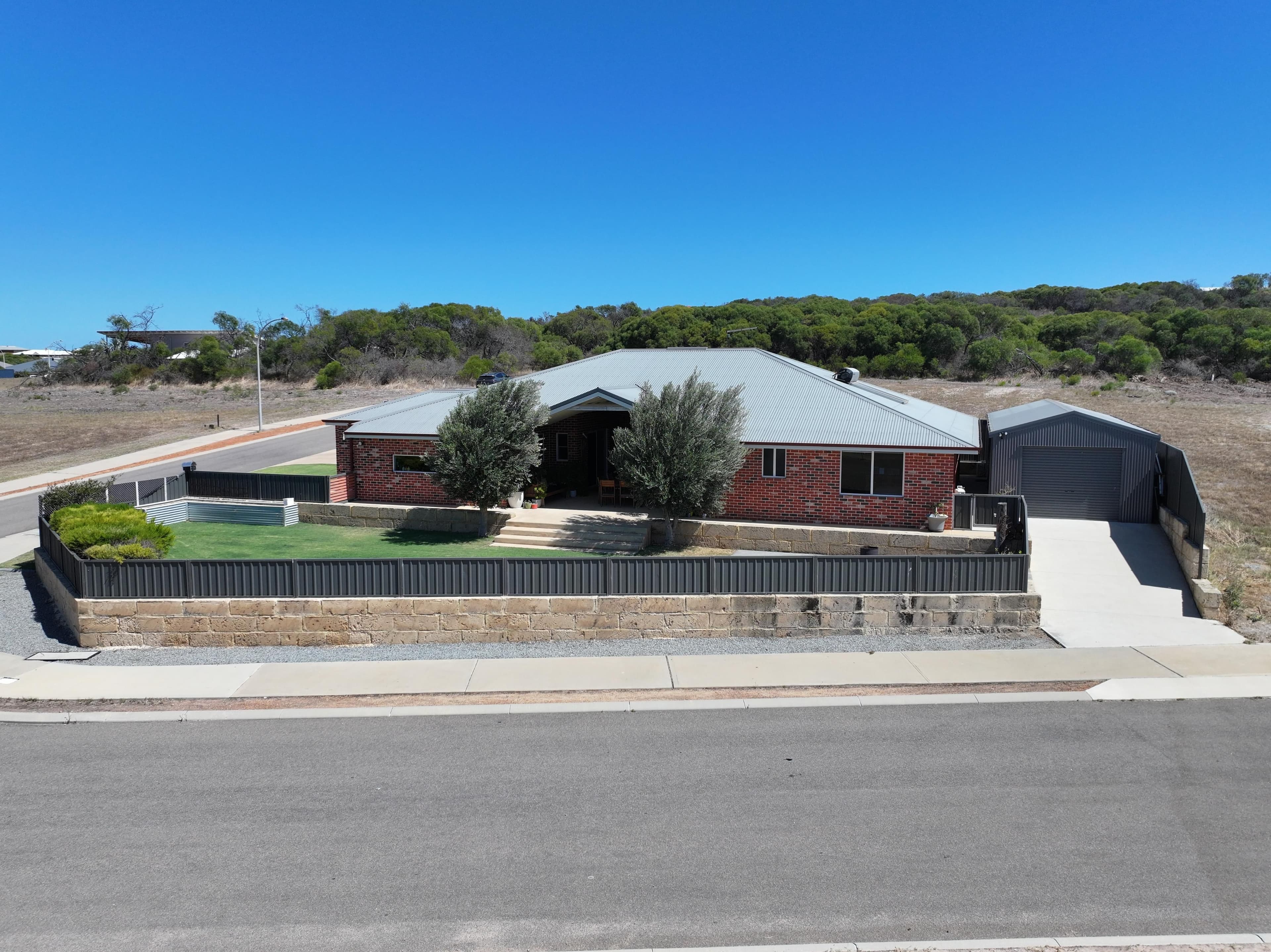 39 Emily Way, Dongara WA 6525, Dongara - Thumbnail 3