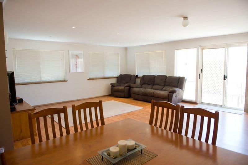 1 Kingston Circuit, SEAFORD RISE SA 5169, Seaford Rise - Thumbnail 3