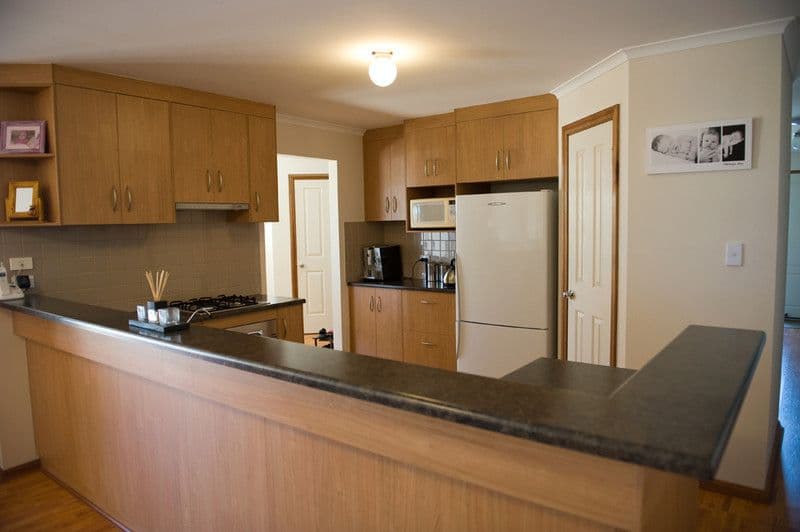 1 Kingston Circuit, SEAFORD RISE SA 5169, Seaford Rise - Thumbnail 6