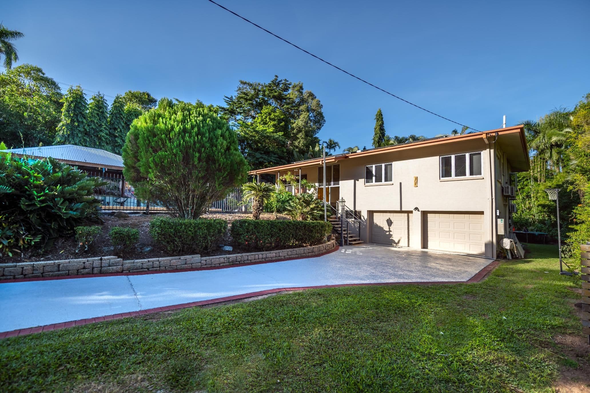 6-8 Atherton Street, Whitfield QLD 4870, Whitfield - Thumbnail 3