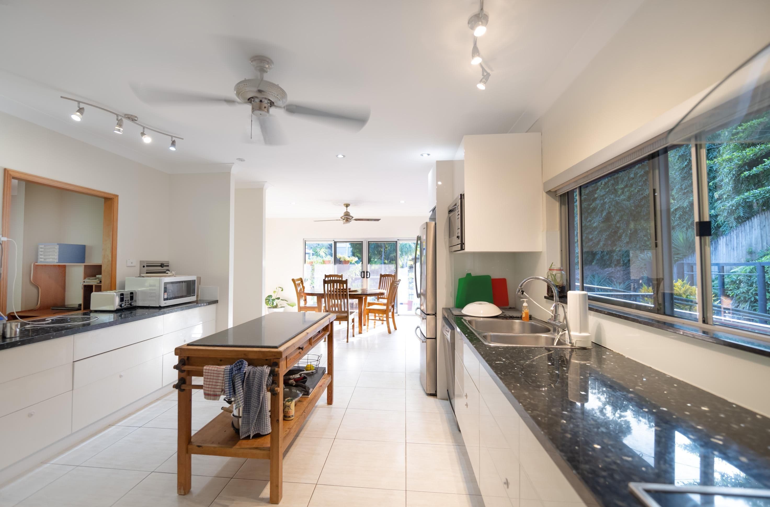 6-8 Atherton Street, Whitfield QLD 4870, Whitfield - Thumbnail 5