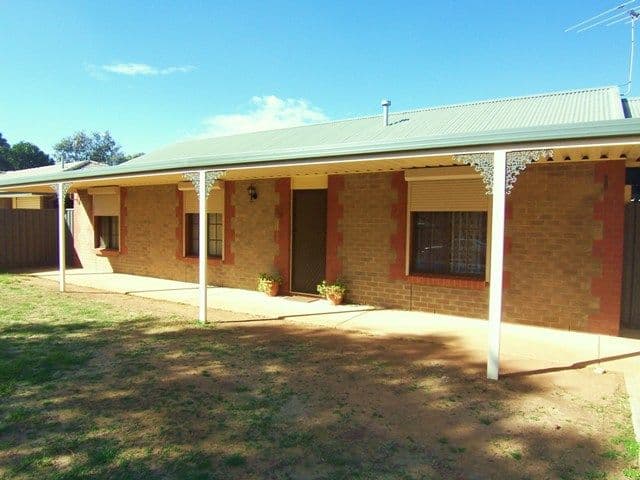 52 Tracey Avenue, PARALOWIE SA 5108, Paralowie - Image 1