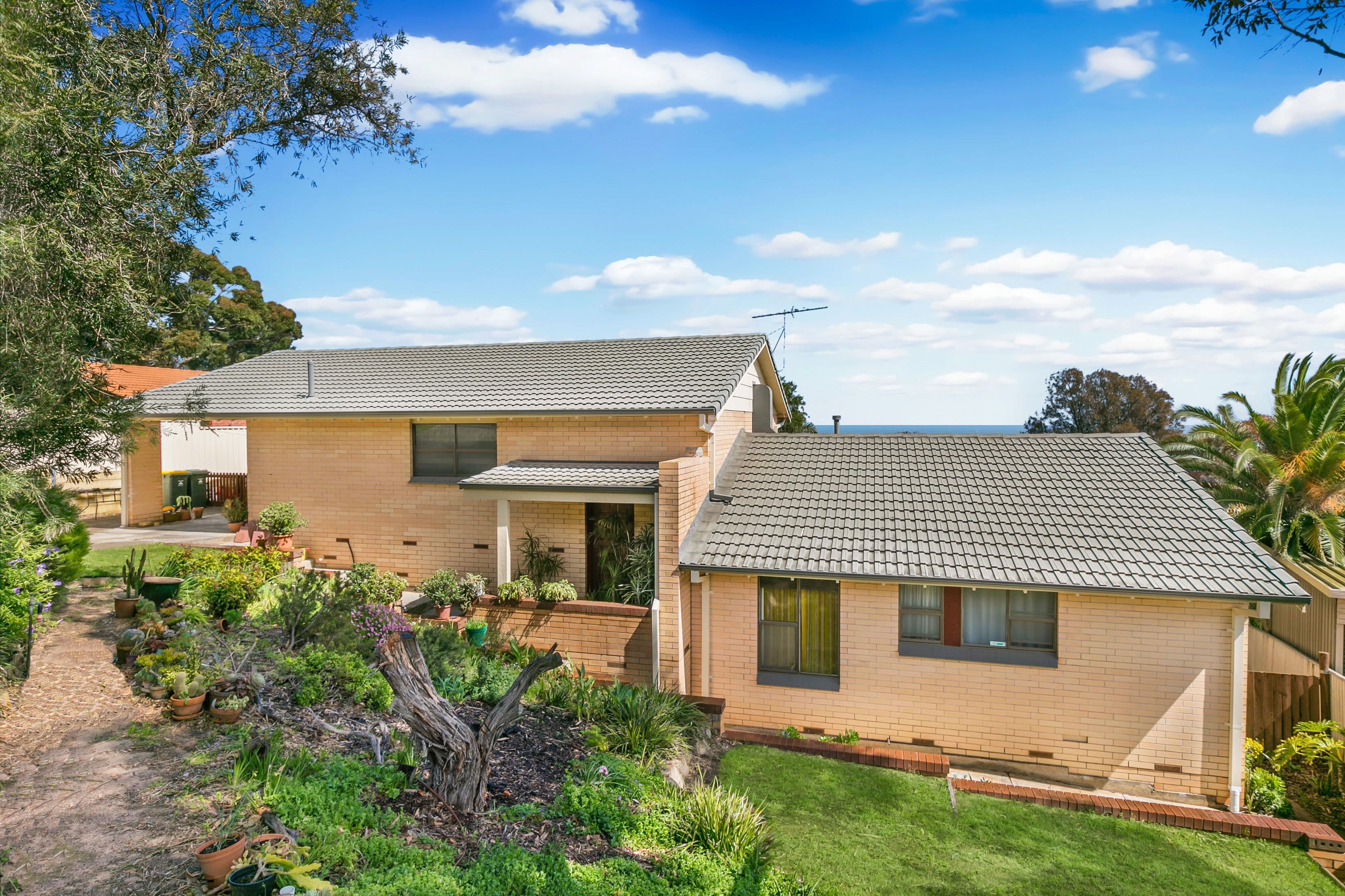 15 Ingomar Court, Hallett Cove SA 5158, Hallett Cove - Image 1