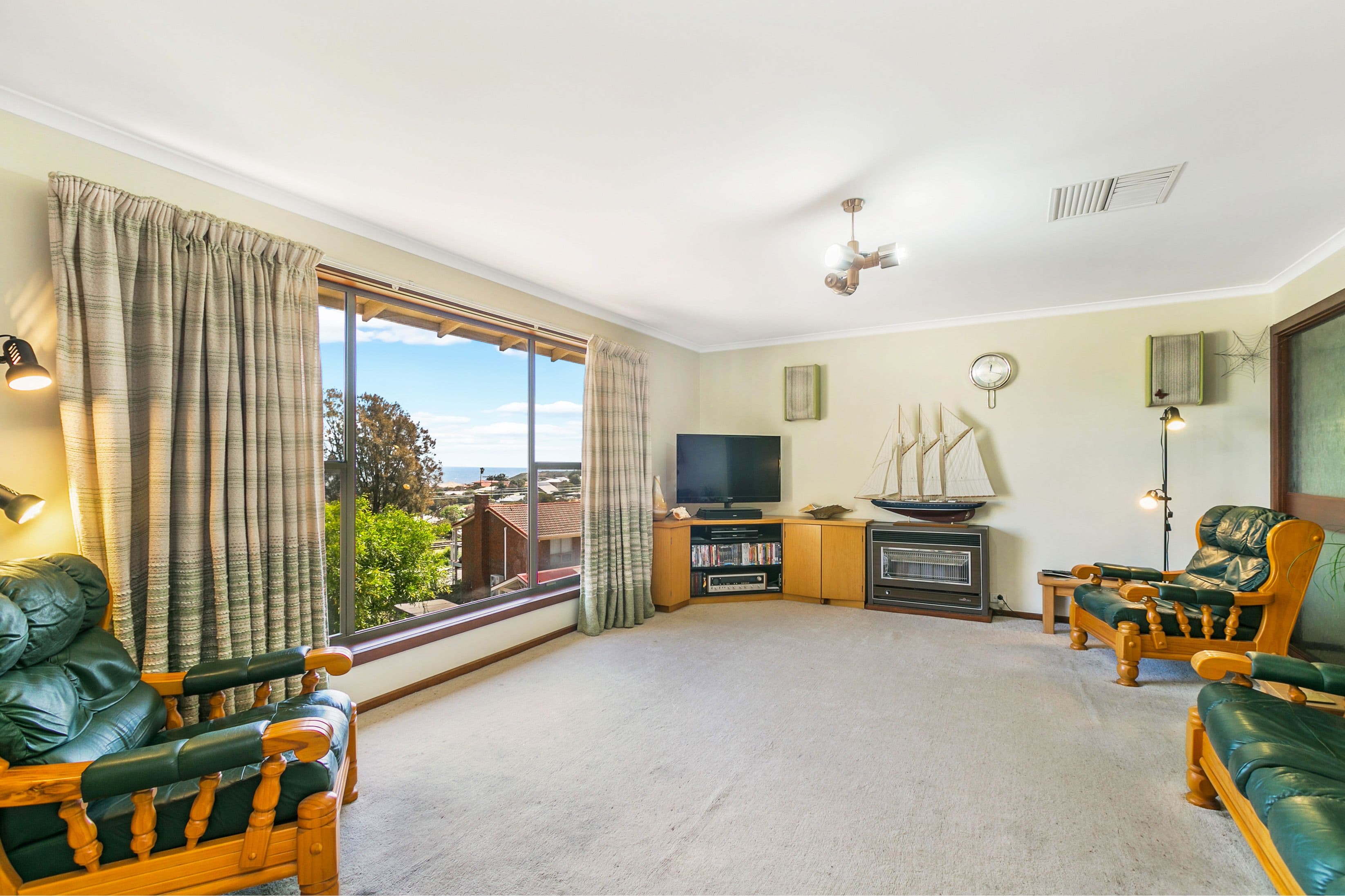 15 Ingomar Court, Hallett Cove SA 5158, Hallett Cove - Thumbnail 5