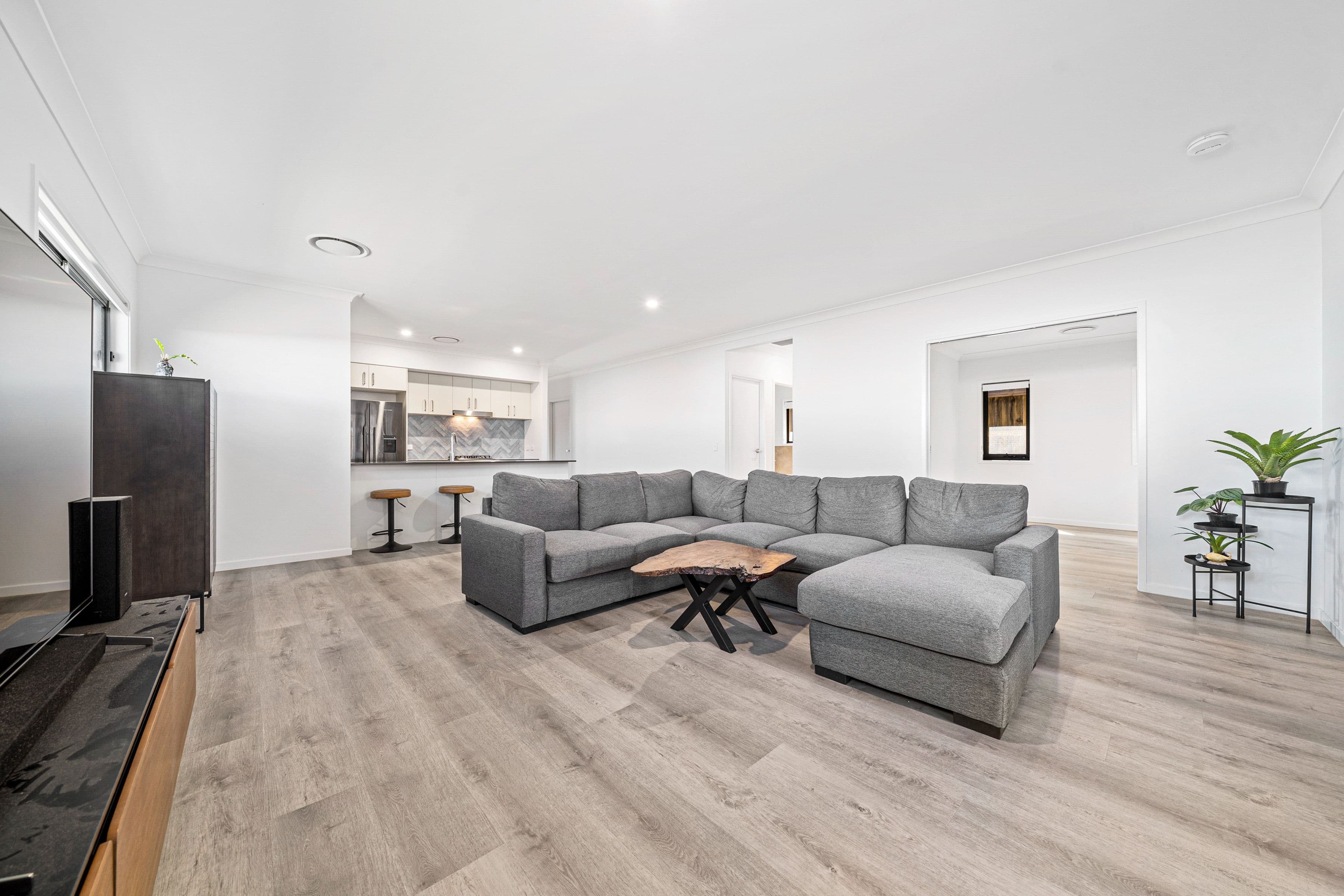 11 Bulburin Street, Yarrabilba QLD 4207, Yarrabilba - Thumbnail 4