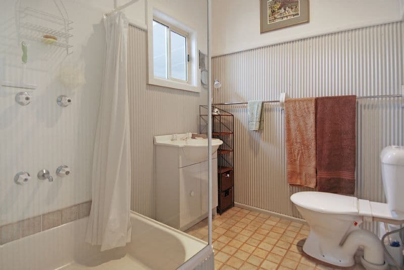 35 Charles Avenue, MINNAMURRA NSW 2533, Minnamurra - Thumbnail 5