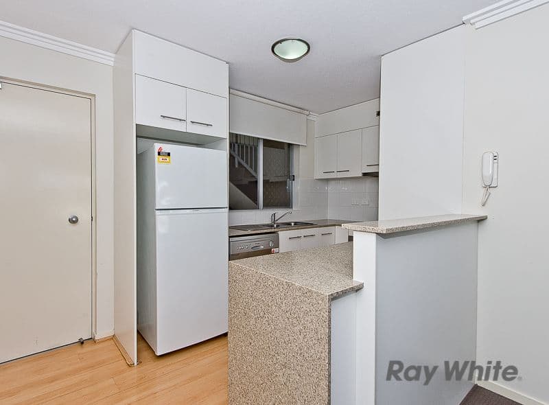 219 Tufnell Road, Banyo QLD 4014, Banyo - Thumbnail 5