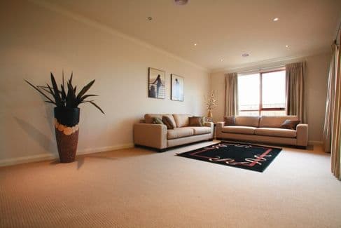 143 (Lot 205) Webster Way, PAKENHAM VIC 3810, Pakenham - Thumbnail 3