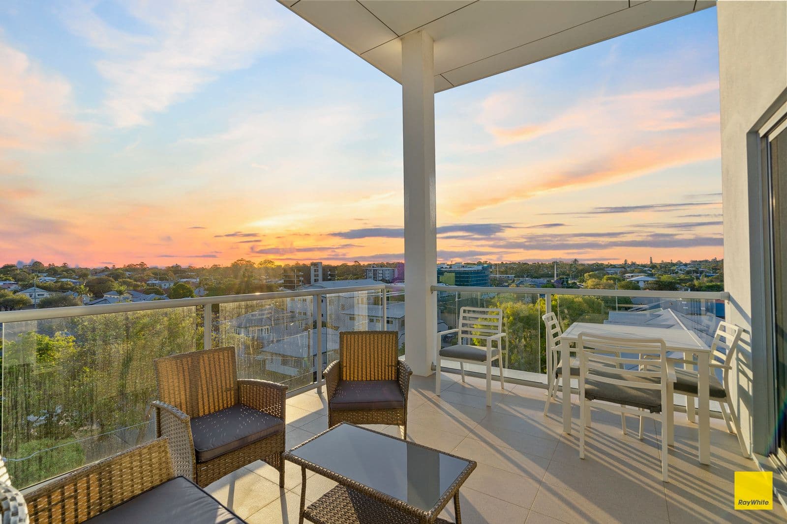 20 Besham Parade, Wynnum QLD 4178, Wynnum - Thumbnail 2