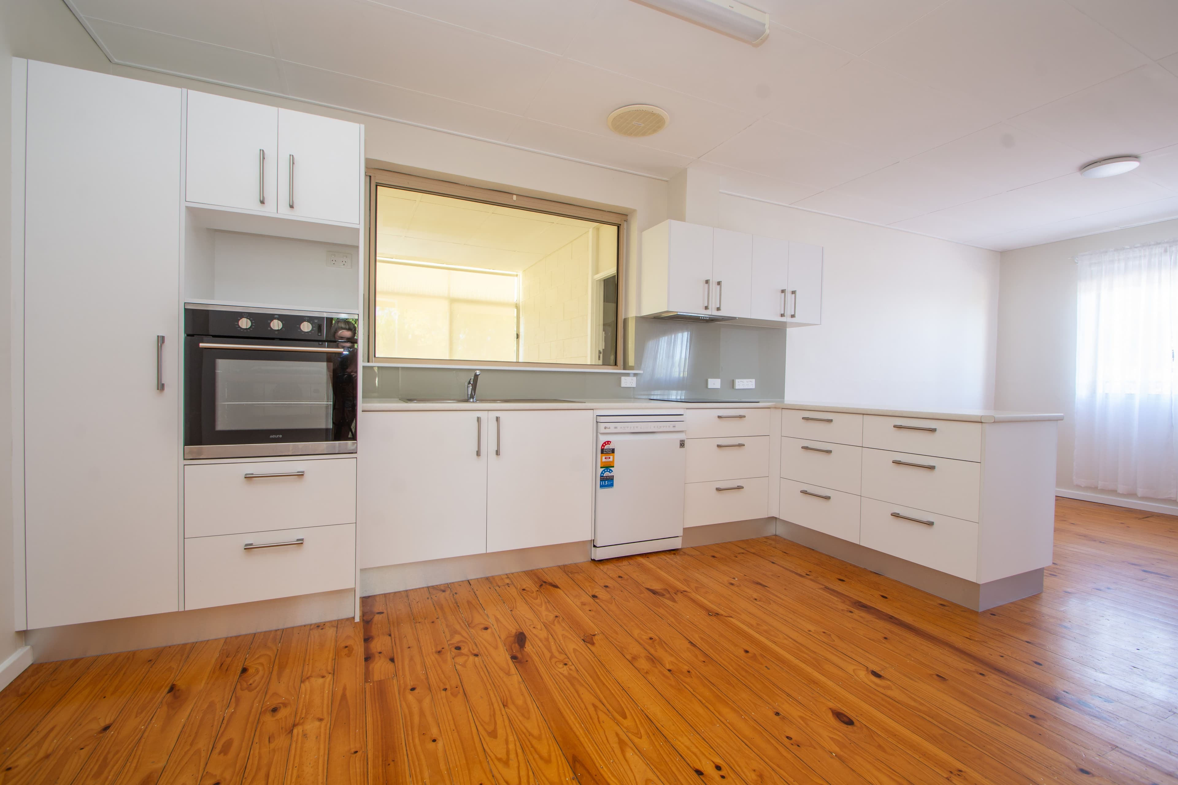 33 Redding Road, Streaky Bay SA 5680, Streaky Bay - Thumbnail 3