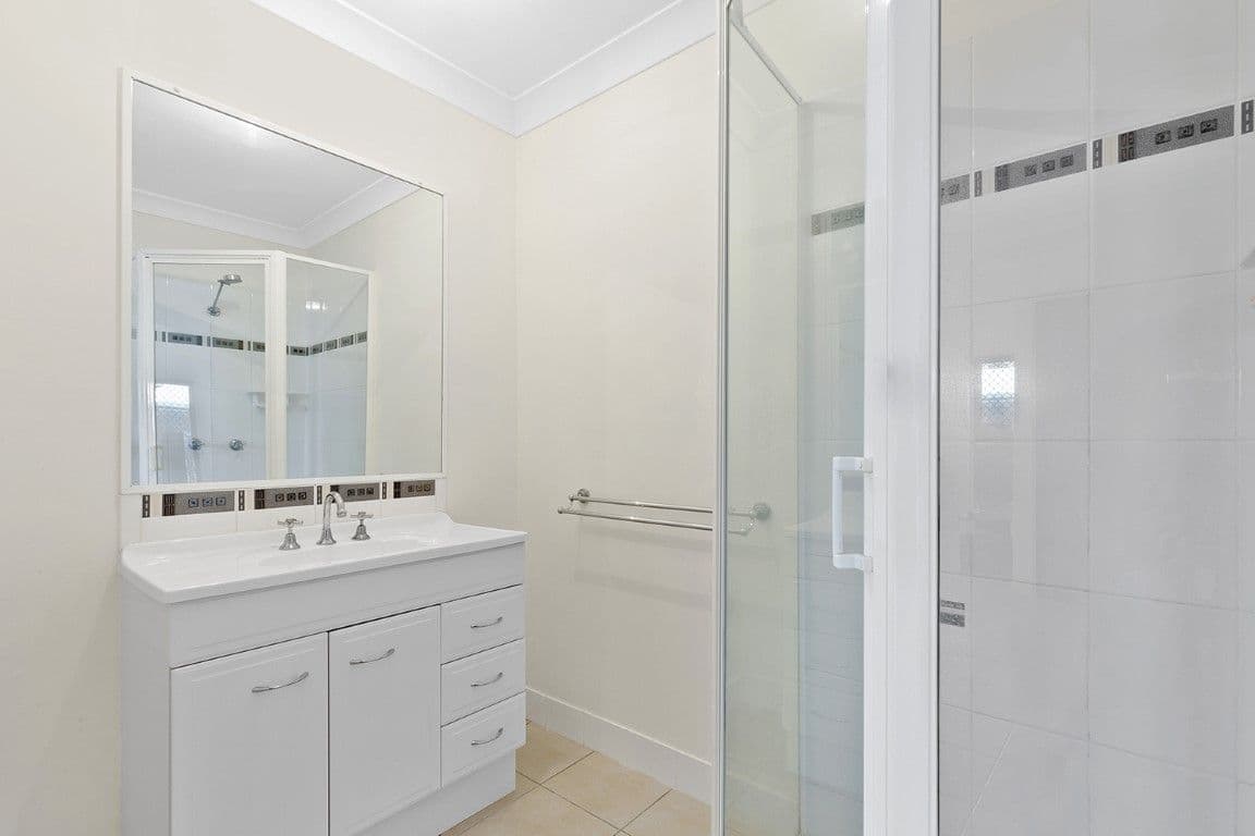 210 William Street, Allenstown QLD 4700, Allenstown - Thumbnail 6