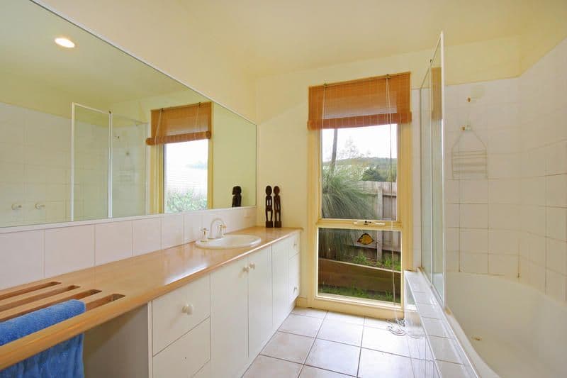 18 Warrain Avenue, ROSEBUD VIC 3939, Rosebud - Thumbnail 6