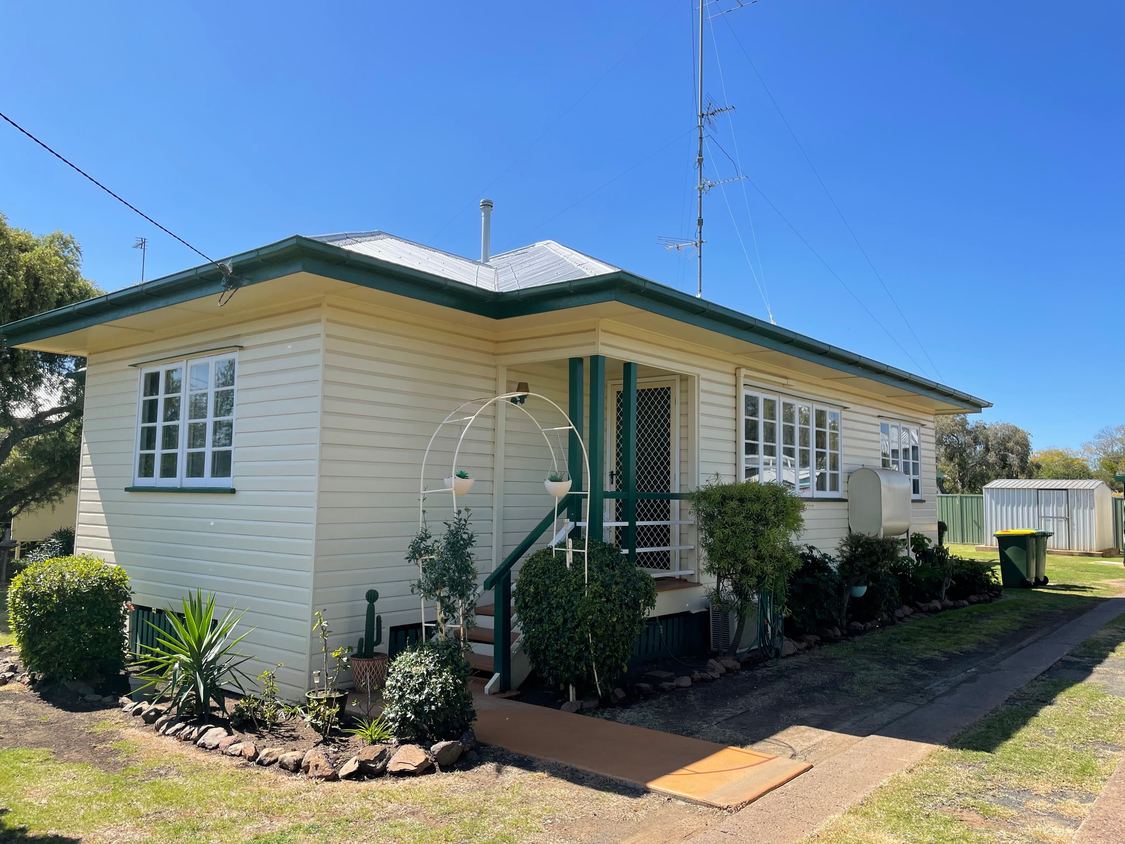 8 Briggs Street, Pittsworth QLD 4356, Pittsworth - Image 1