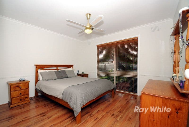 8 Bexsarm Crescent, ROWVILLE VIC 3178, Rowville - Thumbnail 6