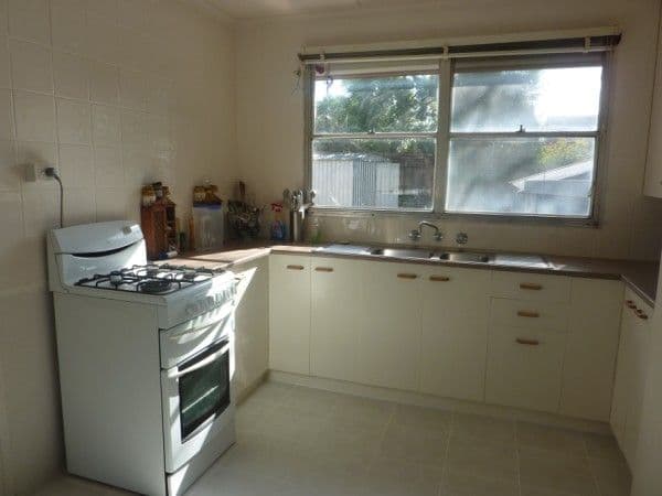 44  Rosemary Crescent, Frankston North VIC 3200, Frankston North - Thumbnail 2