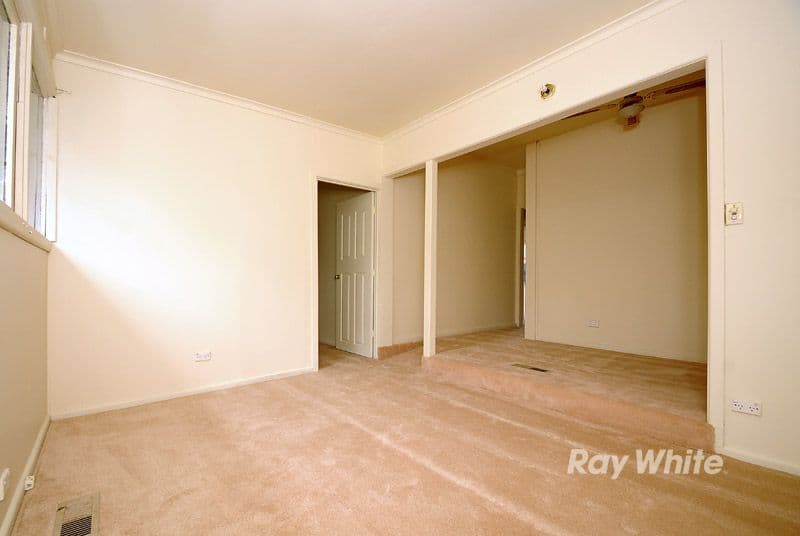 8 Milton Street, Ferntree Gully VIC 3156, Ferntree Gully - Thumbnail 6