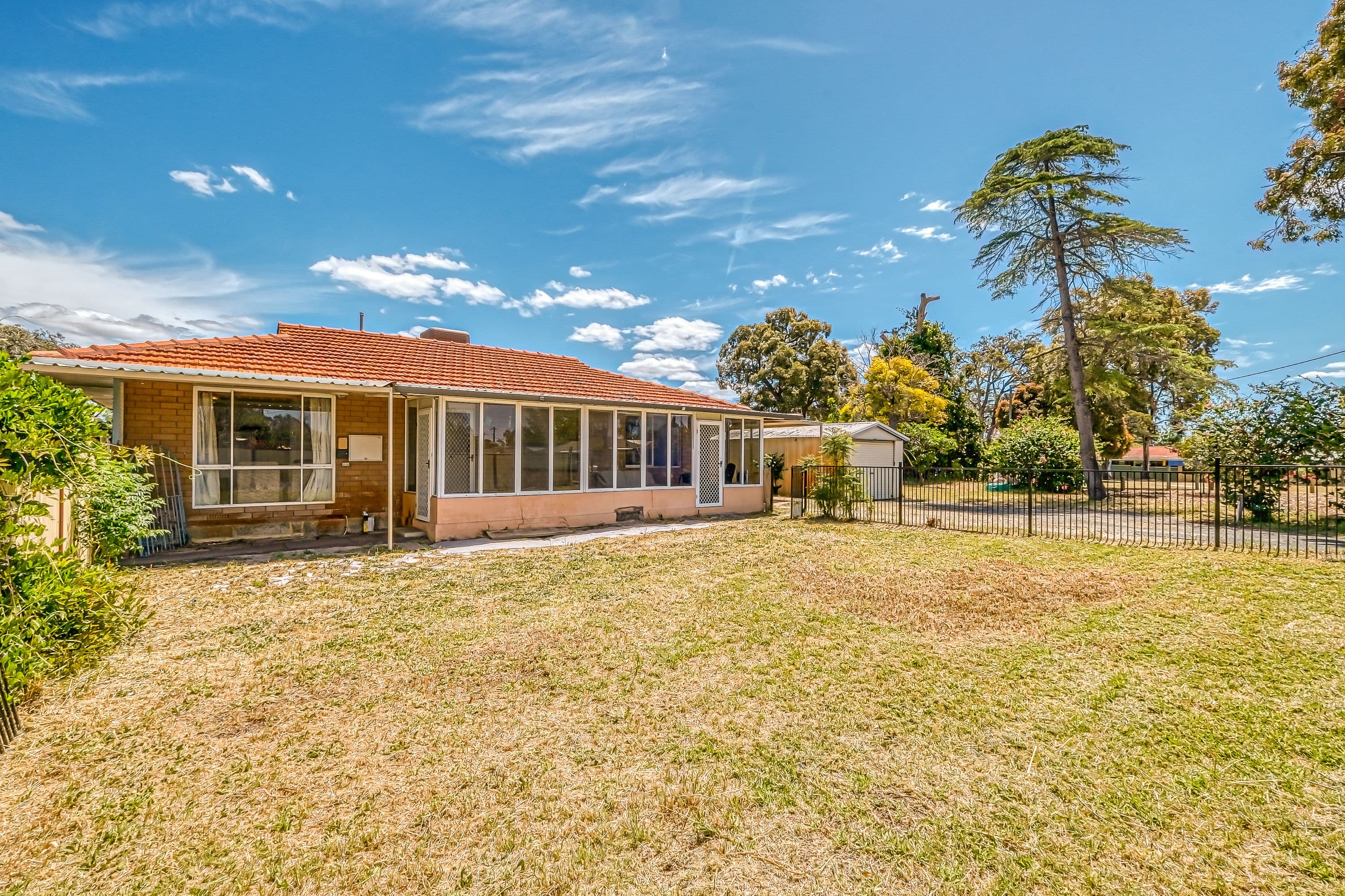 10 Trent Street, Gosnells WA 6110, Gosnells - Thumbnail 2