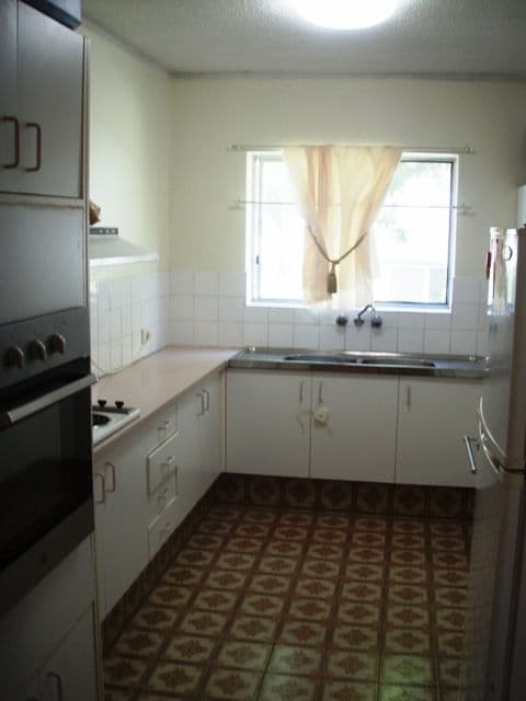 2 Alexandra Avenue, MERMAID BEACH QLD 4218, Mermaid Beach - Thumbnail 5