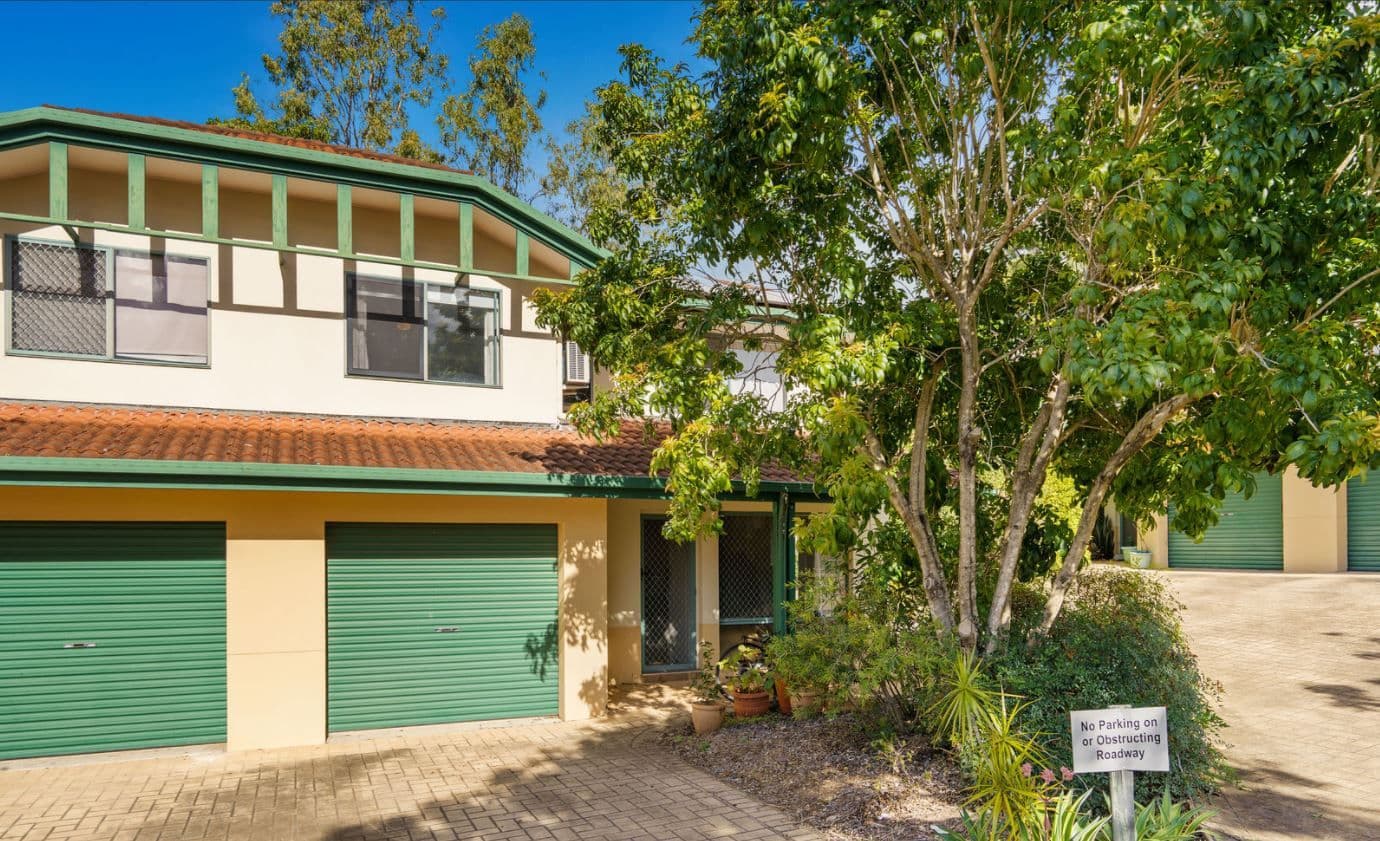 96 Marshall Road, Holland Park QLD 4121, Holland Park West - Thumbnail 2