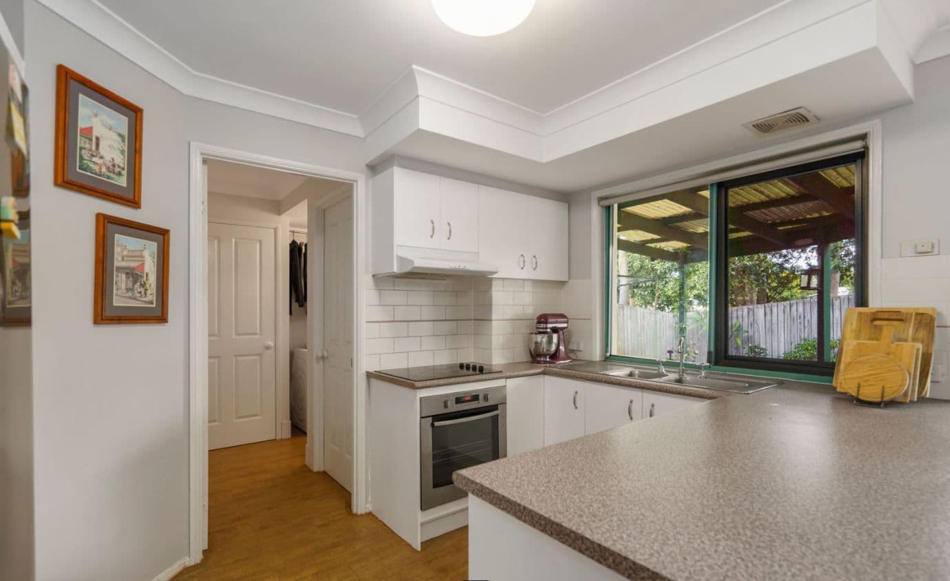 96 Marshall Road, Holland Park QLD 4121, Holland Park West - Thumbnail 4