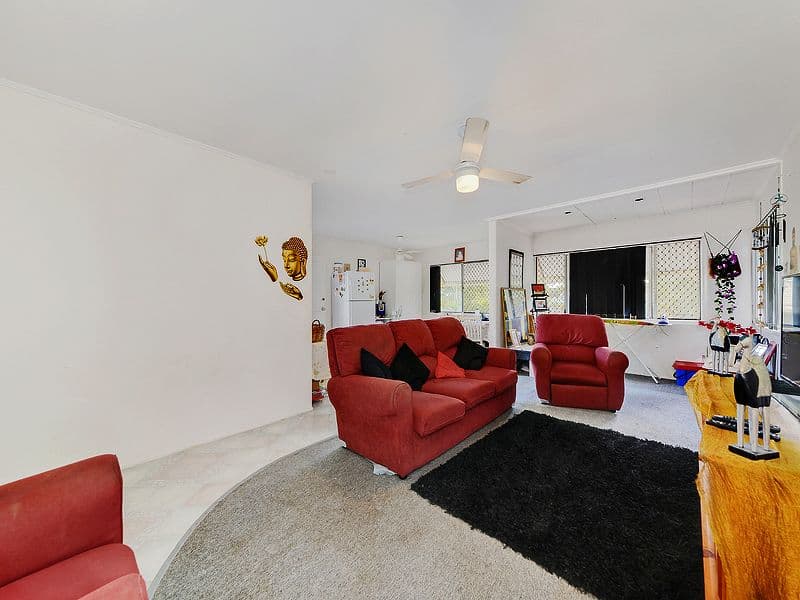 88 Pikett Street, CLONTARF QLD 4019, Clontarf - Thumbnail 2