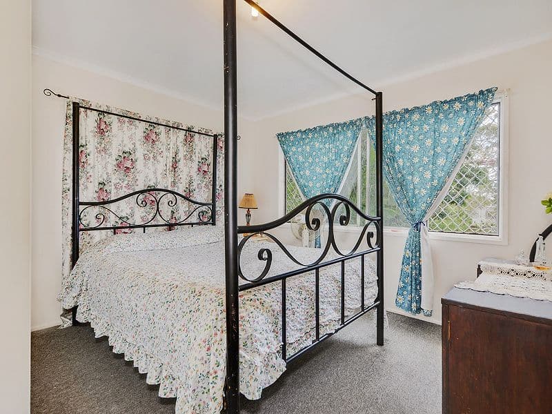 88 Pikett Street, CLONTARF QLD 4019, Clontarf - Thumbnail 5