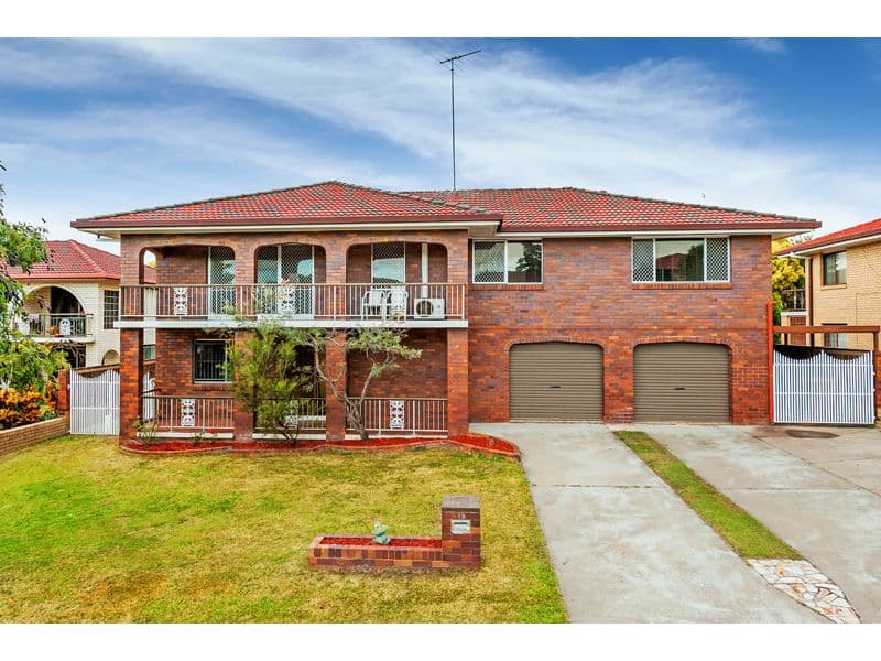 19 Martense Street, WISHART QLD 4122, Wishart - Image 1