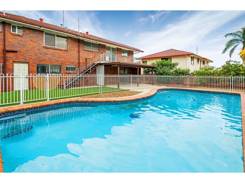19 Martense Street, WISHART QLD 4122, Wishart - Thumbnail 4